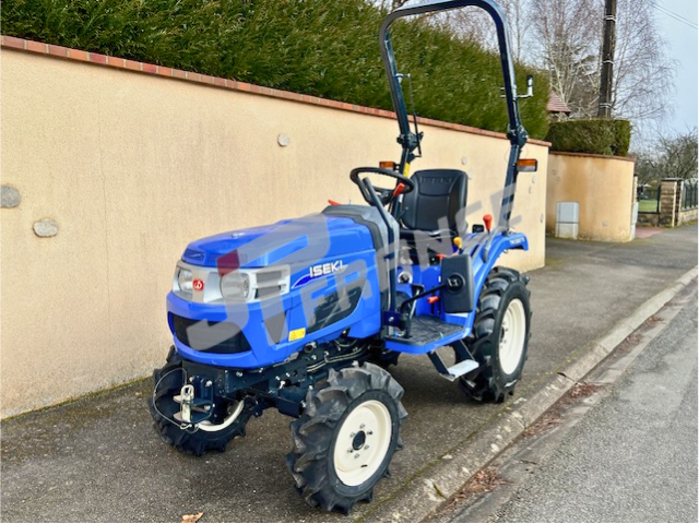 Produits JP FRANCE - ISEKI TM 3267 26CV + CARTE GRISE NEUF - De 12 à 120 CV - Tracteurs et Microtracteurs - NEUFS (tous les tracteurs neufs sont possibles avec carte grise) - De 12 à 120 CV