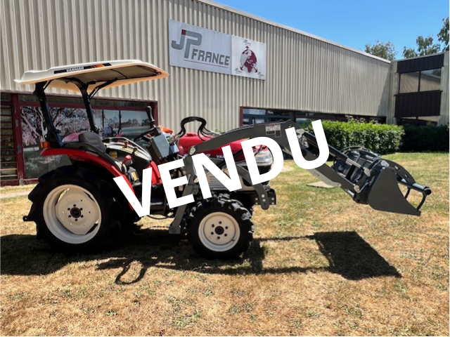 Produits JP FRANCE - YANMAR 22 CV 4 RM DIRECTION ASSISTEE + CHARGEUR MULTIFONCTION - OCCASIONS - Tracteurs et Microtracteurs - OCCASIONS - 