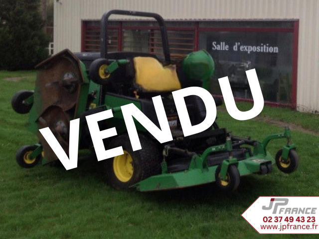 Produits JP FRANCE - JOHN DEERE GRANDE LARGEUR - GAMME PRO : OCCASION - Autoportées et tondeuses - GAMME PRO : OCCASION - 