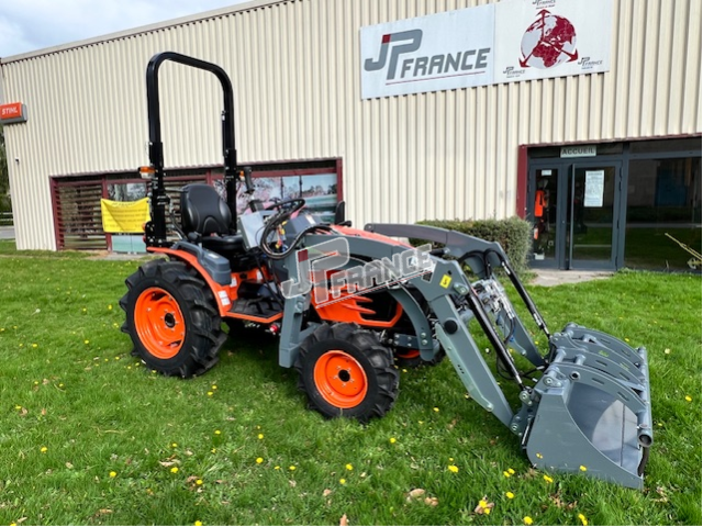 Produits JP FRANCE - HINOMOTO 26 CV HST 116cm3 4RM + CHARGEUR MULTIFONCTION NEUF - Avec chargeur - Tracteurs et Microtracteurs - NEUFS (tous les tracteurs neufs sont possibles avec carte grise) - Avec chargeur