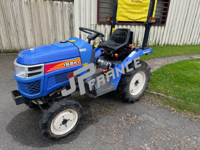 Produits JP FRANCE - ISEKI 3160 AVEC CARTE GRISE /16 CV 3 CYLINDRES DIESEL 4 ROUES MOTRICES 700 H - Avec carte grise - Tracteurs et Microtracteurs - OCCASIONS - Avec carte grise