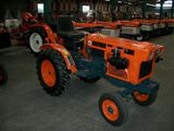 Produits JP FRANCE - TRACTEUR KUBOTA B7001 2 RM 750 CM3 (16CV) - Tracteurs et Microtracteurs - Tracteurs et Microtracteurs -  - 