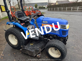 Produits JP FRANCE - ISEKI 3240 HST 24 CV ROUES GAZON + TONDEUSE VENTRALE + CARTE GRISE - Avec carte grise - Tracteurs et Microtracteurs - OCCASIONS - Avec carte grise