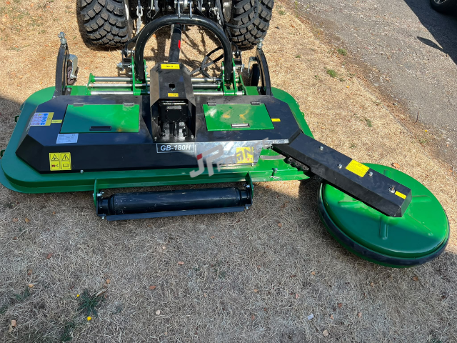 Produits JP FRANCE - TONDEUSE SATELLITE JPG 3 PTS DE 1M50 A 1M80 - Tondeuse 3 pts arrière / frontale de finition - Accessoires et équipements - TRAVAIL DE LA VEGETATION  - Tondeuse 3 pts arrière / frontale de finition
