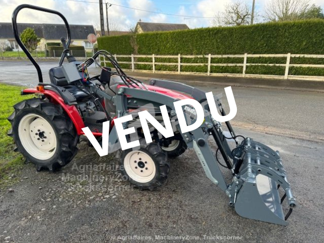 Produits JP FRANCE - YANMAR 22 CV 4 RM D'OCCAS RÉVISÉ + CHARGEUR MULTIFONCTION NEUF - OCCASIONS - Tracteurs et Microtracteurs - OCCASIONS - 